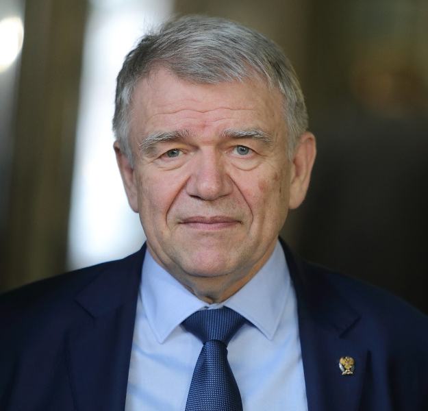 ПАРМОН Валентин Николаевич