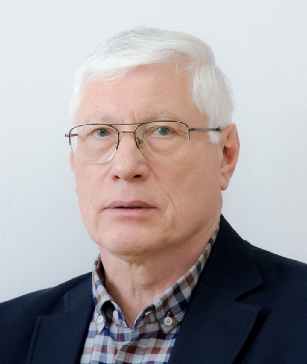 РОСЛЯКОВ Павел Васильевич